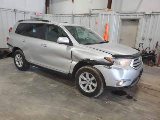 2013 Toyota Highlander Base VIN: 5TDBK3EH8DS177840 Lot: 62291174