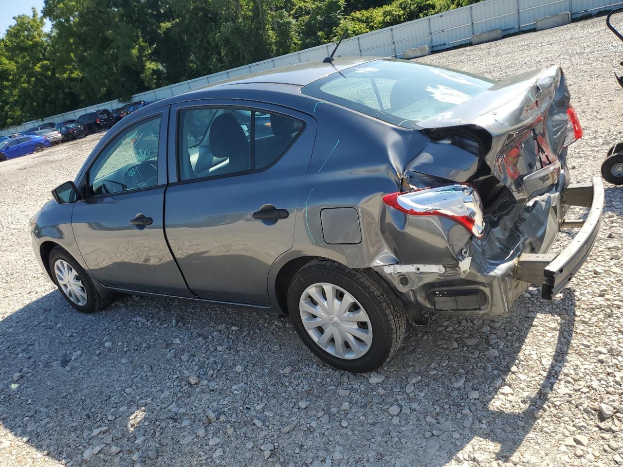 Lot #2708836874 2018 NISSAN VERSA S