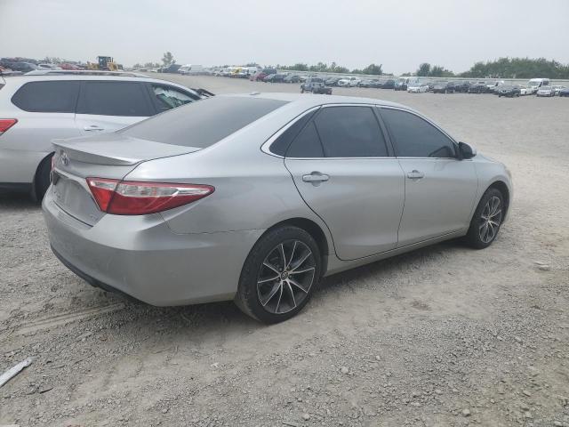 VIN 4T1BK1FK7FU567563 2015 Toyota Camry, Xse no.3