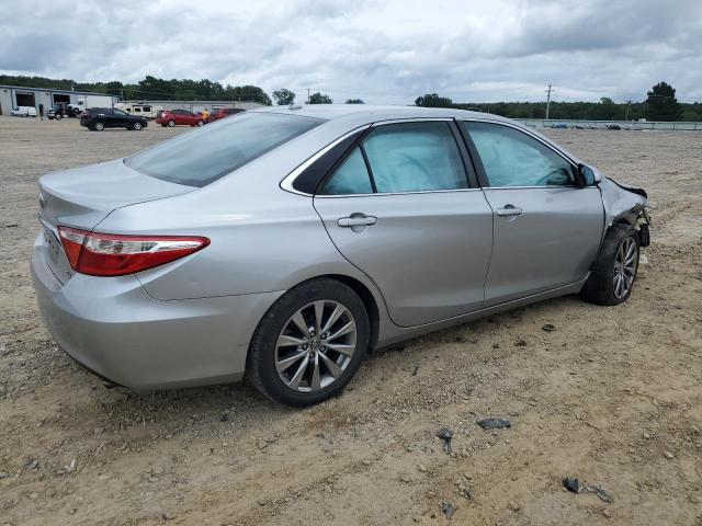 VIN 4T1BF1FK0FU909844 2015 Toyota Camry, LE no.3