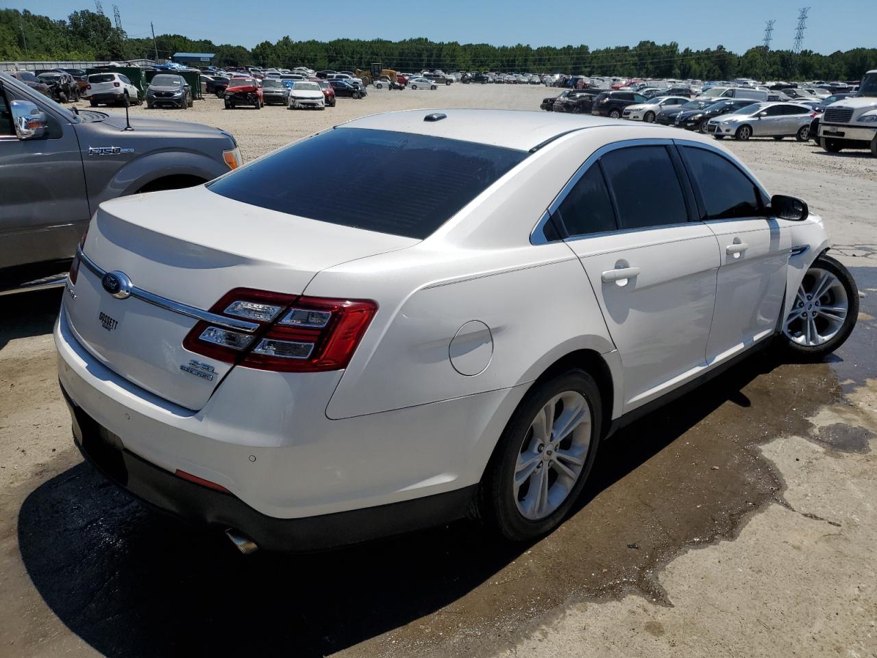 2018 Ford Taurus Sel vin: 1FAHP2E88JG102900