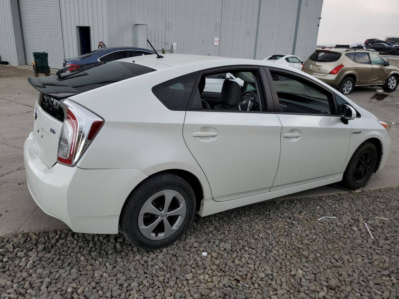 2015 Toyota Prius vin: JTDKN3DU3F1958965