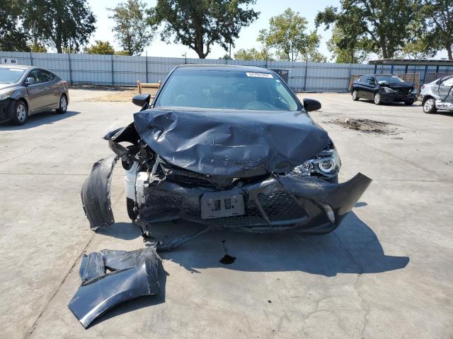 VIN 4T1BF1FK0GU138707 2016 Toyota Camry, LE no.5