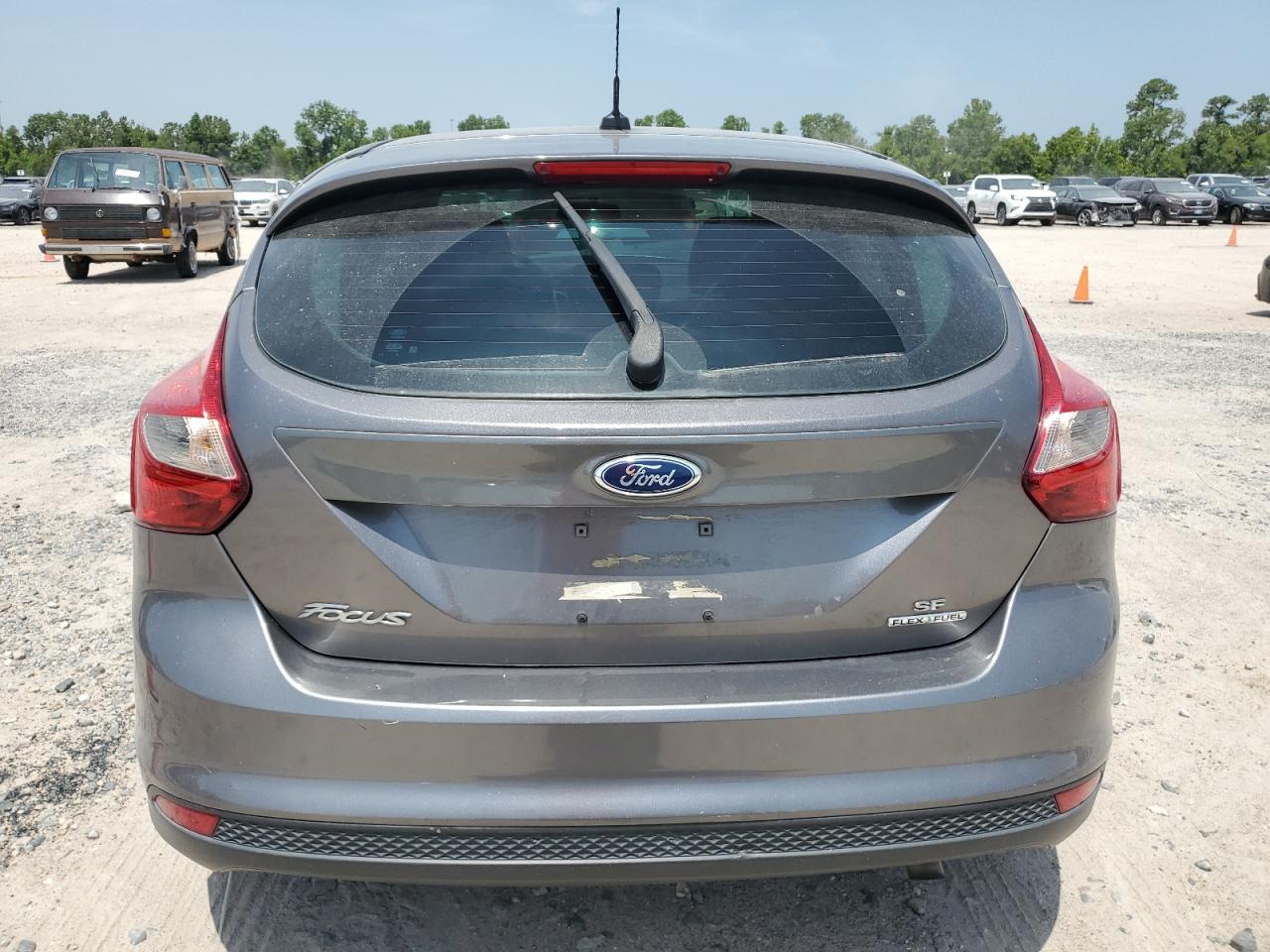 1FADP3K21EL451303 2014 Ford Focus Se