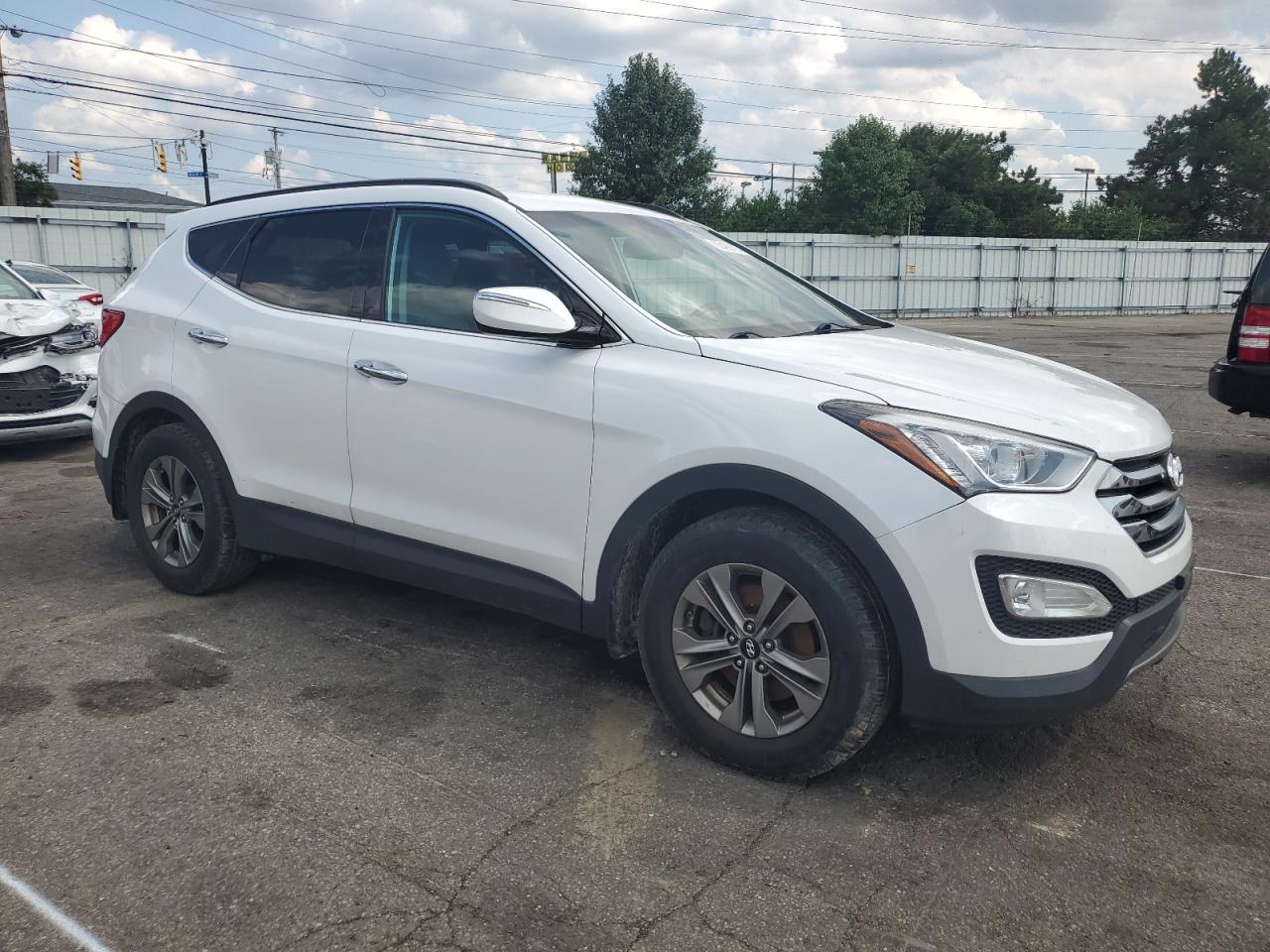 2015 Hyundai Santa Fe Sport vin: 5XYZUDLB9FG305158