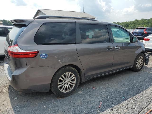 VIN 5TDYK3DC2GS694667 2016 Toyota Sienna, Xle no.3