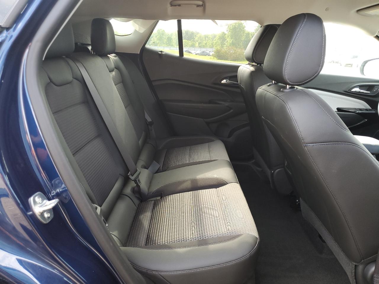 KL77LHE21RC200389 2024 Chevrolet Trax 1Lt