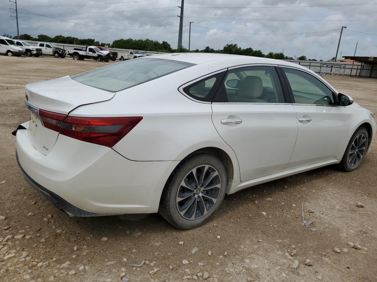 2016 Toyota Avalon Xle vin: 4T1BK1EB8GU194102