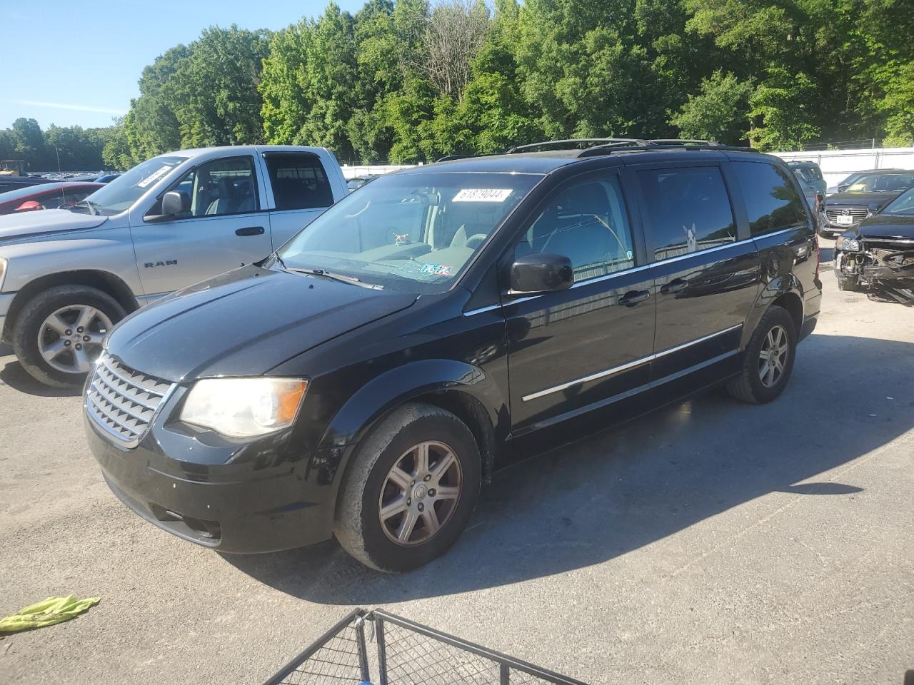 2A4RR5D18AR270902 2010 Chrysler Town & Country Touring