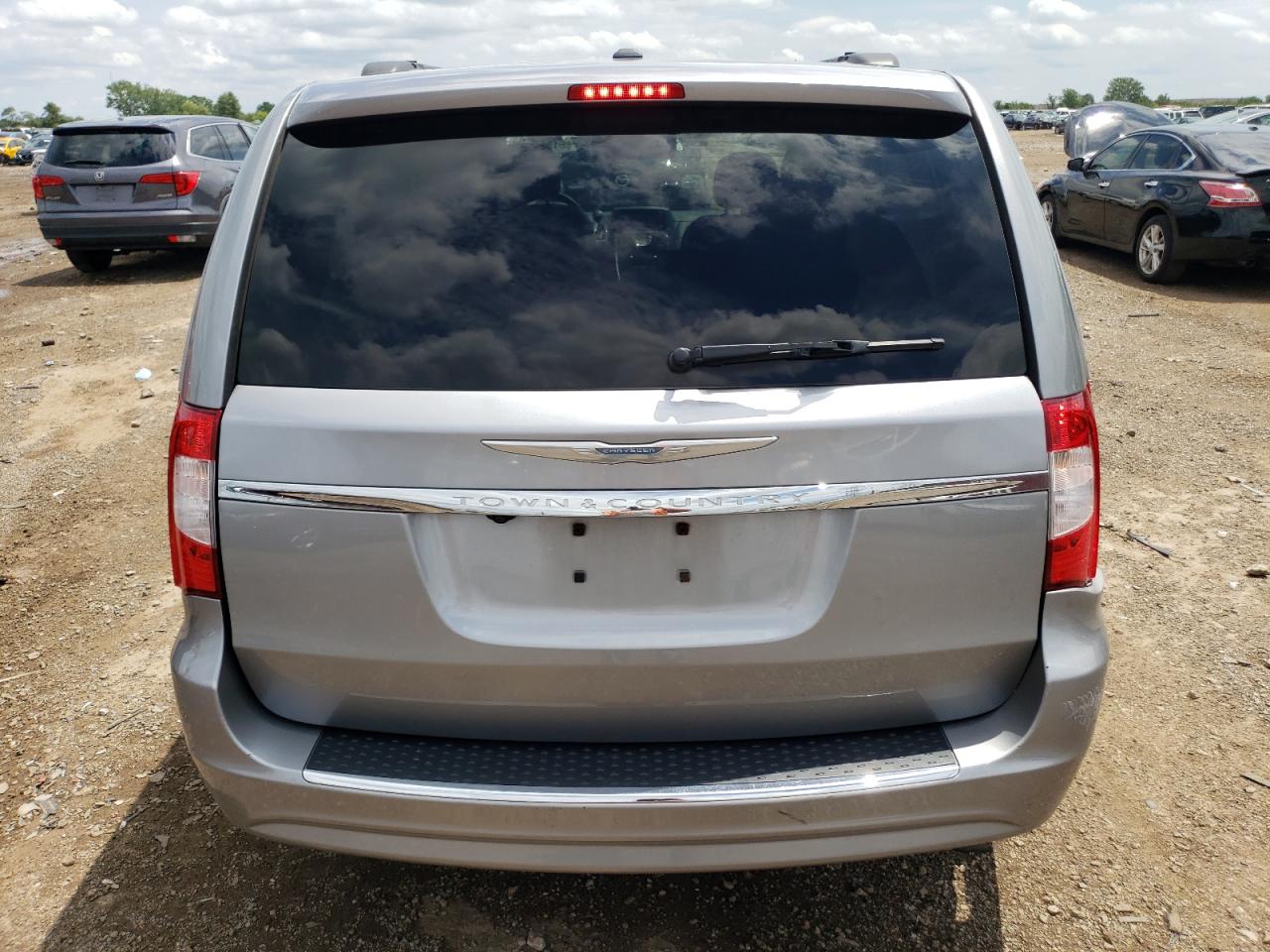 2C4RC1BG5GR127339 2016 Chrysler Town & Country Touring
