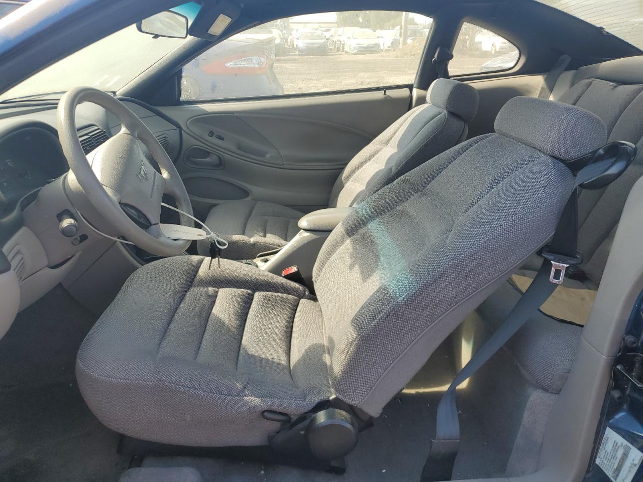 1FAFP4046WF159469 1998 Ford Mustang