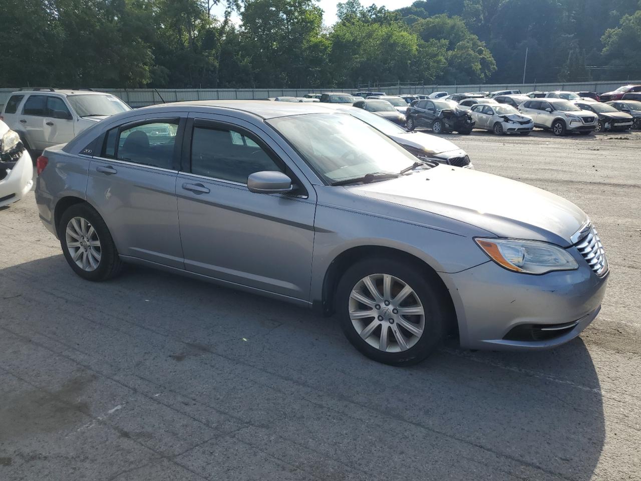 2013 Chrysler 200 Touring vin: 1C3CCBBB5DN513174