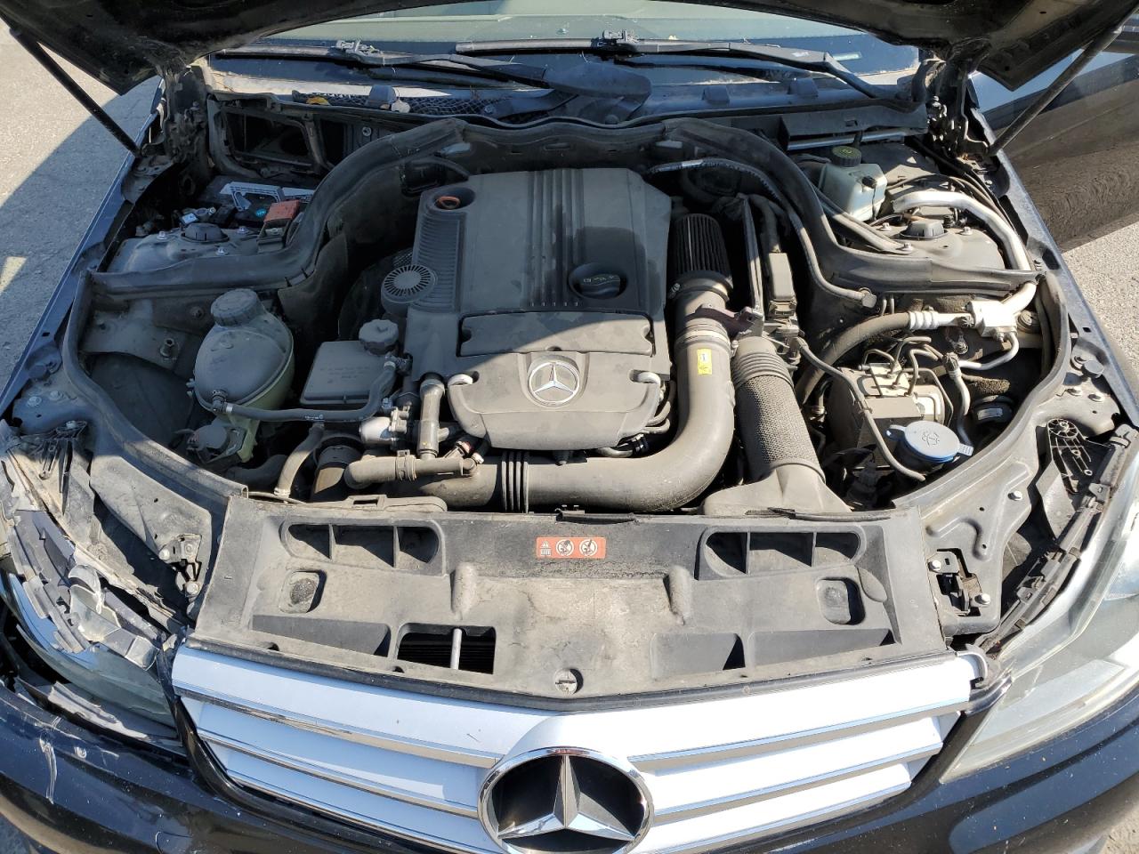 WDDGF4HBXCA640330 2012 Mercedes-Benz C 250