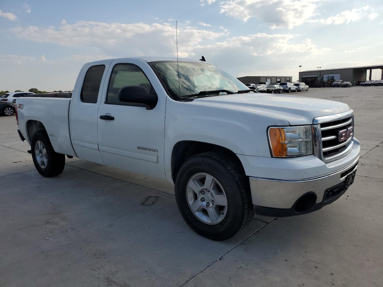 2012 GMC Sierra K1500 Sle vin: 1GTR2VE71CZ305205