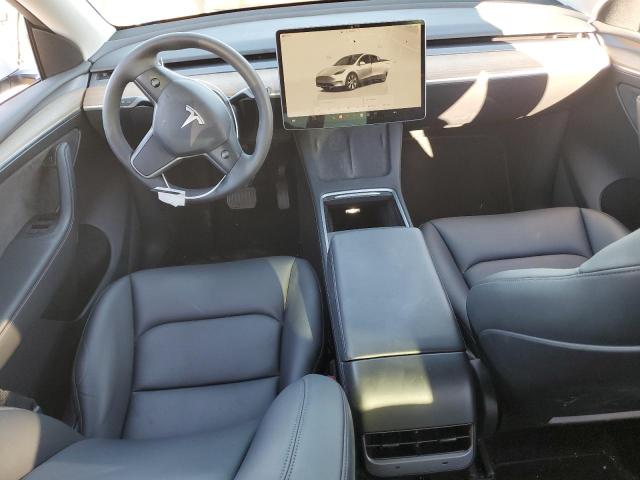 VIN 7SAYGDEE7NA013007 2022 Tesla MODEL Y no.8