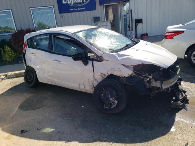 VIN 3FADP4TJ9GM170640 2016 Ford Fiesta, S no.4