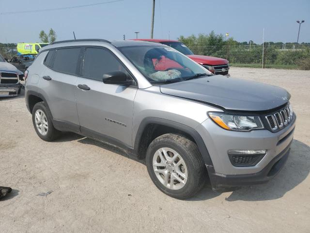 VIN 3C4NJDAB3JT143622 2018 Jeep Compass, Sport no.4