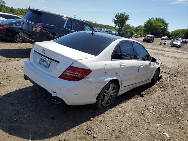 VIN WDDGF8AB7DR266585 2013 Mercedes-Benz C-Class, 3... no.3