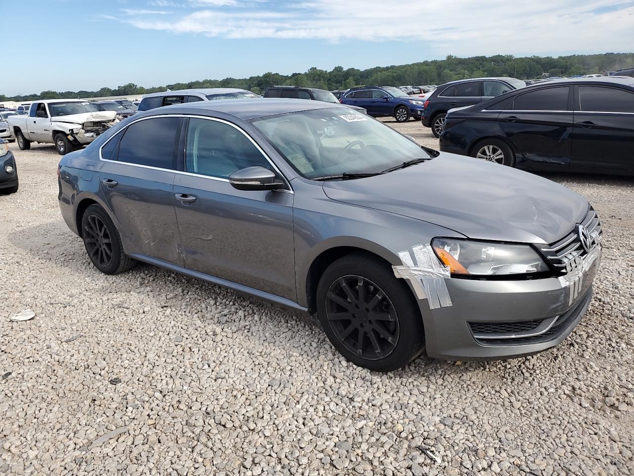 2012 Volkswagen Passat Se vin: 1VWBP7A32CC093190