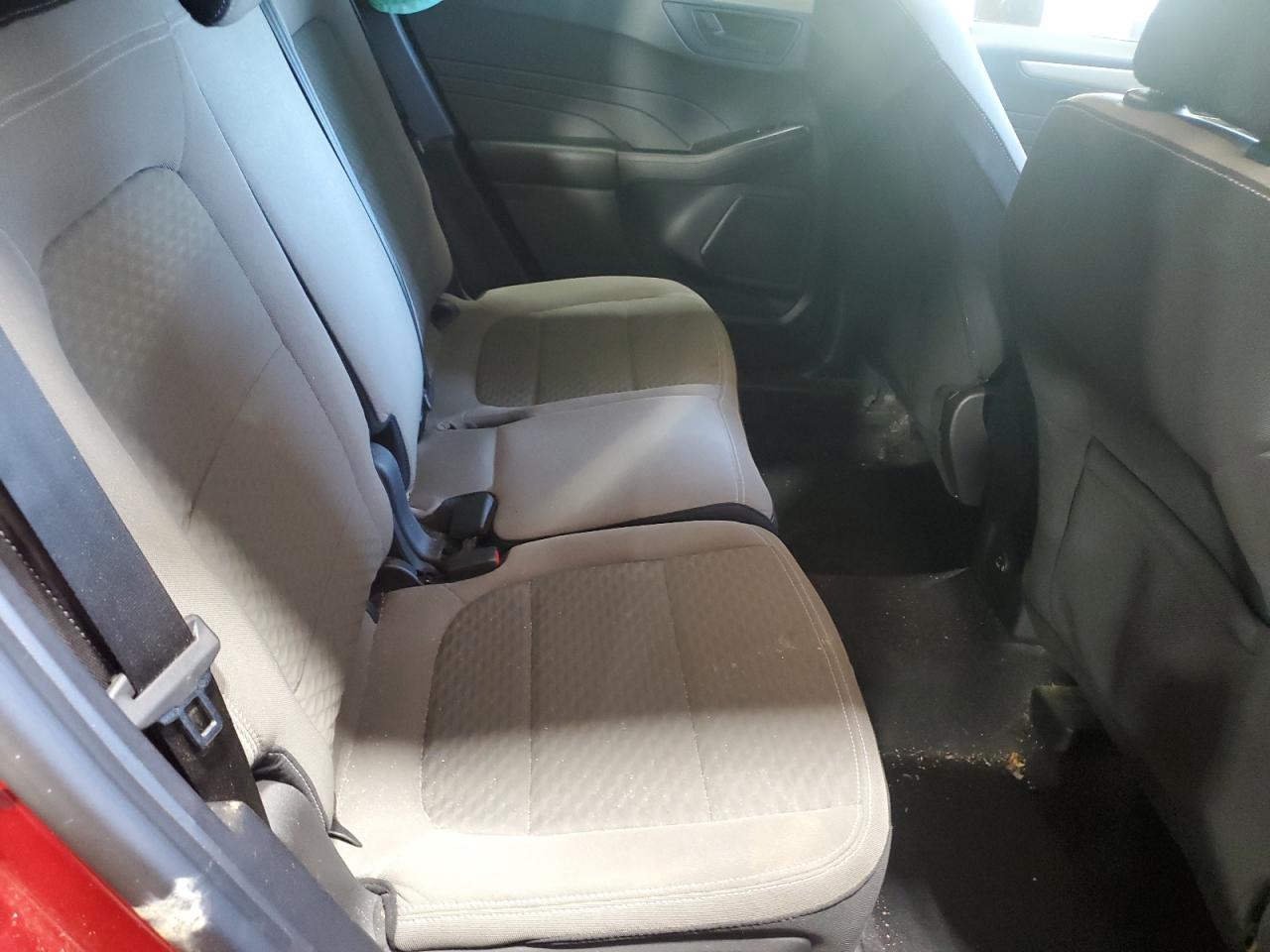 1FMCU9G68NUB58114 2022 Ford Escape Se