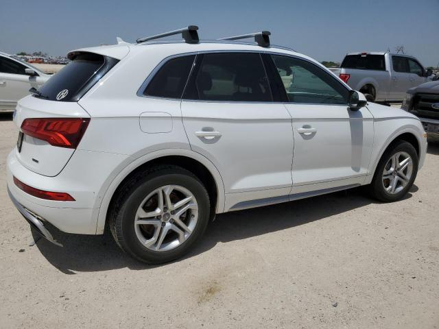 VIN WA1ANAFY6K2069320 2019 Audi Q5, Premium no.3