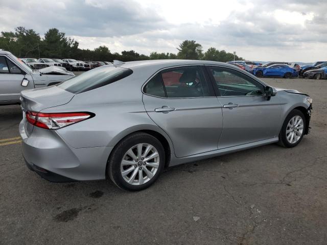 VIN 4T1B11HK3KU810571 2019 Toyota Camry, L no.3