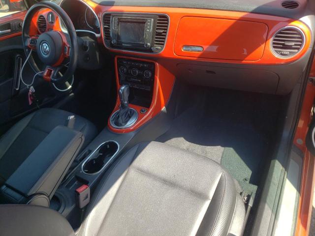 2018 VOLKSWAGEN BEETLE SE 3VWJD7AT3JM710788