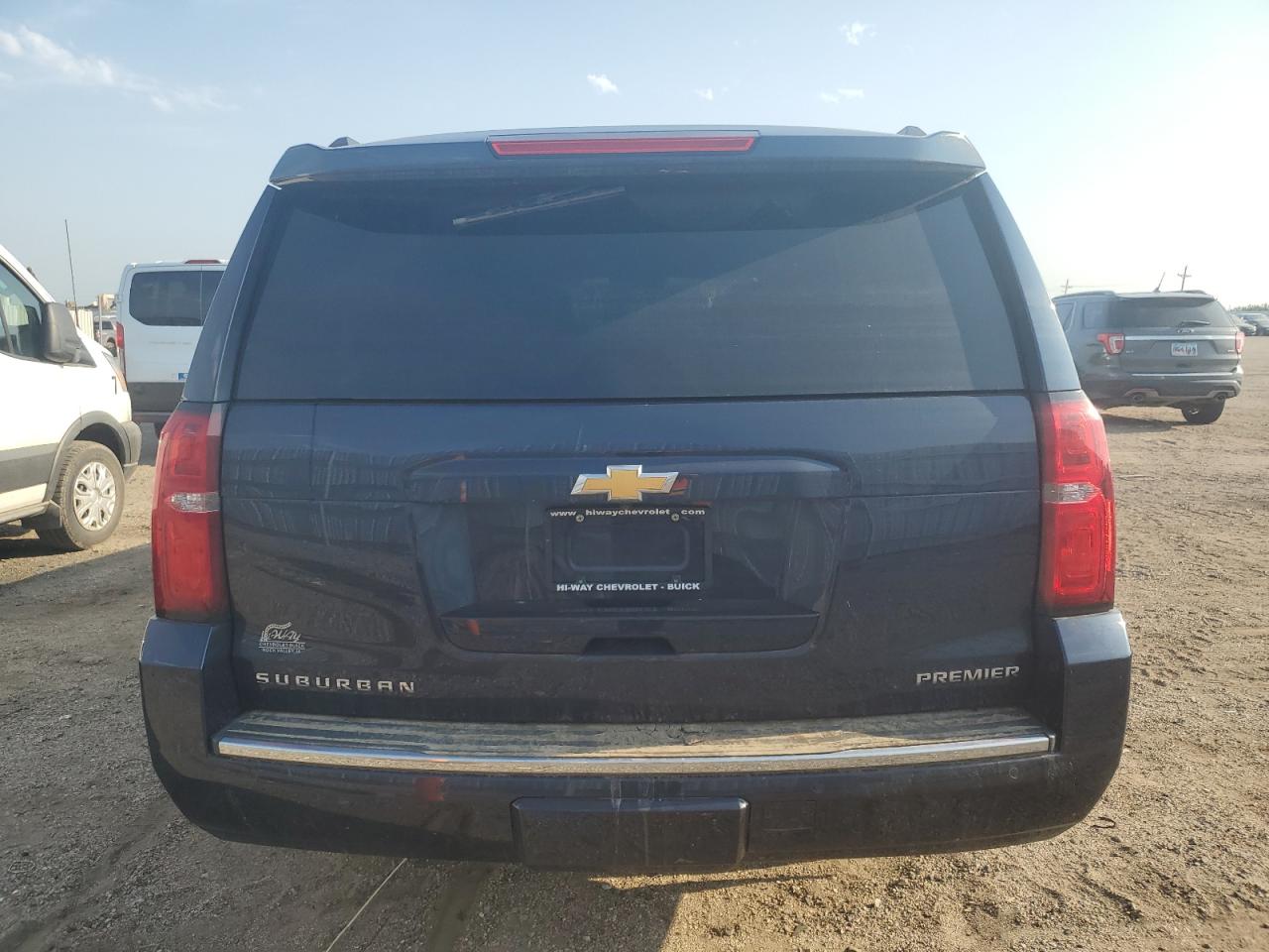 1GNSKJKC6LR207256 2020 Chevrolet Suburban K1500 Premier