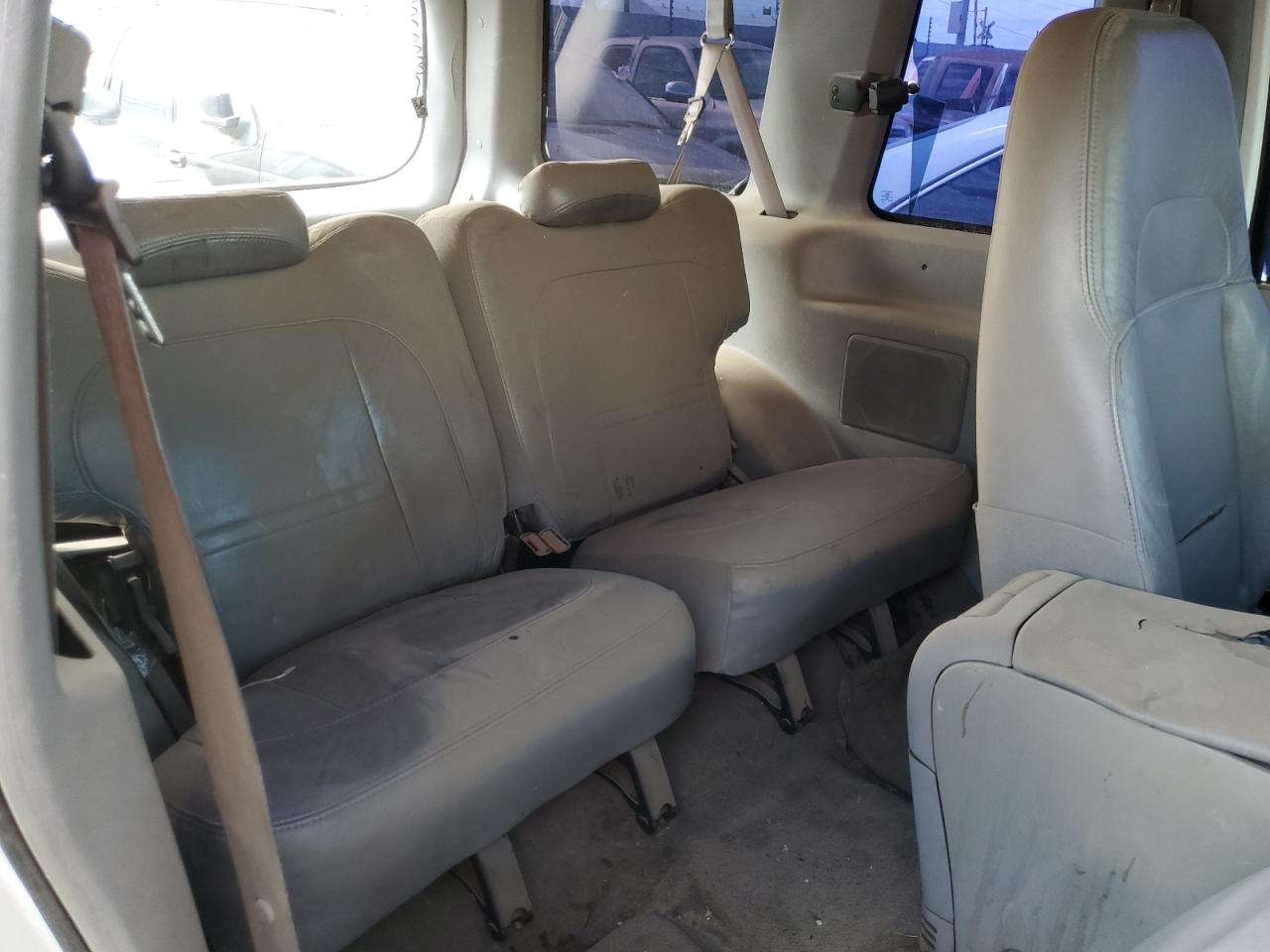 1FMYU22EXXUC46158 1999 Ford Explorer