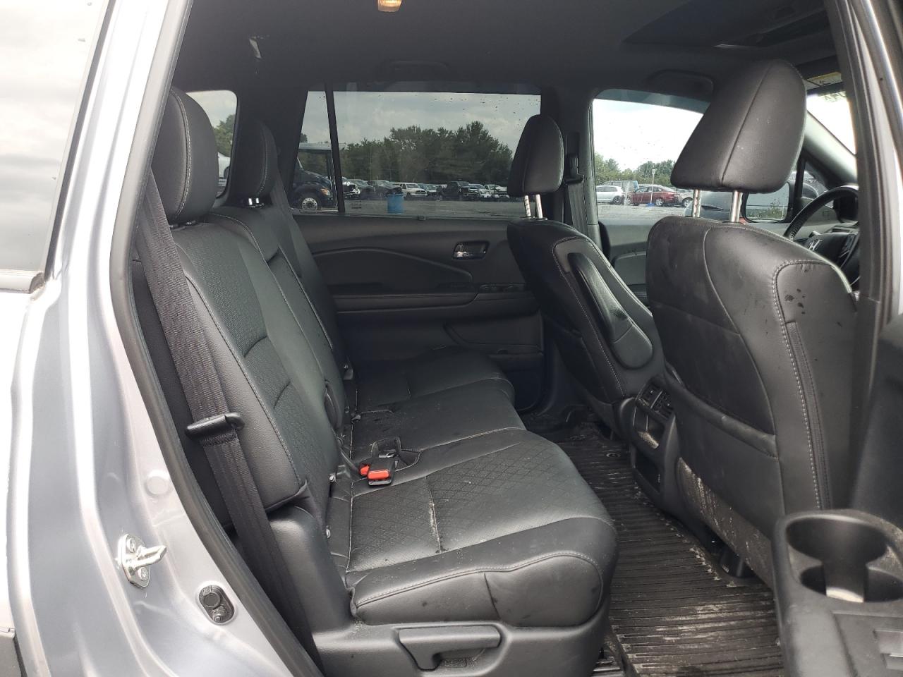 5FNYF8H51LB000501 2020 Honda Passport Exl