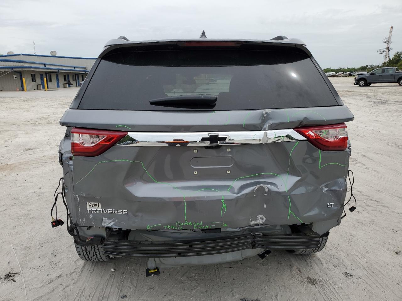 1GNERHKW1KJ179682 2019 Chevrolet Traverse Lt