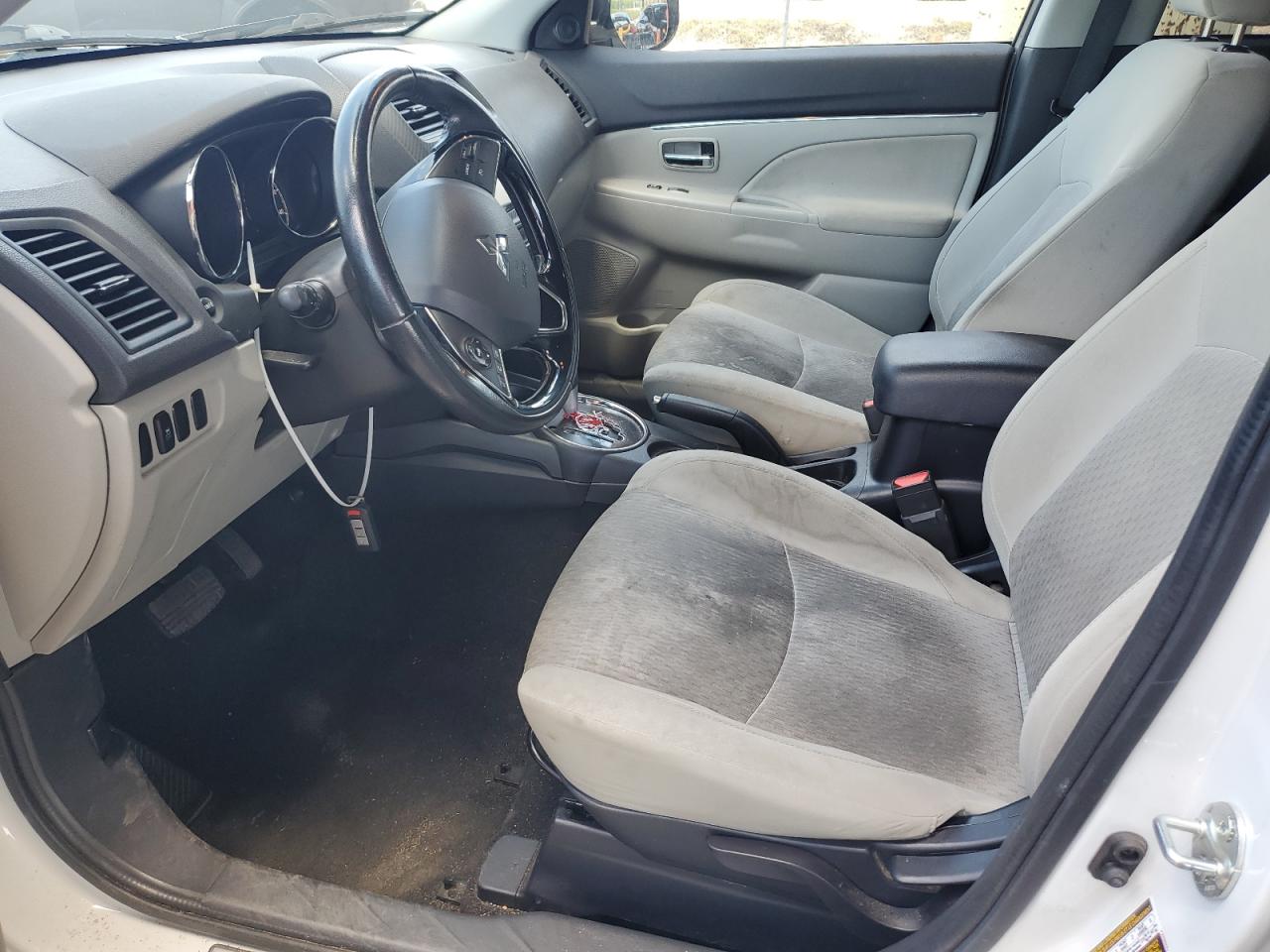 JA4AP3AW6HZ048351 2017 Mitsubishi Outlander Sport Es