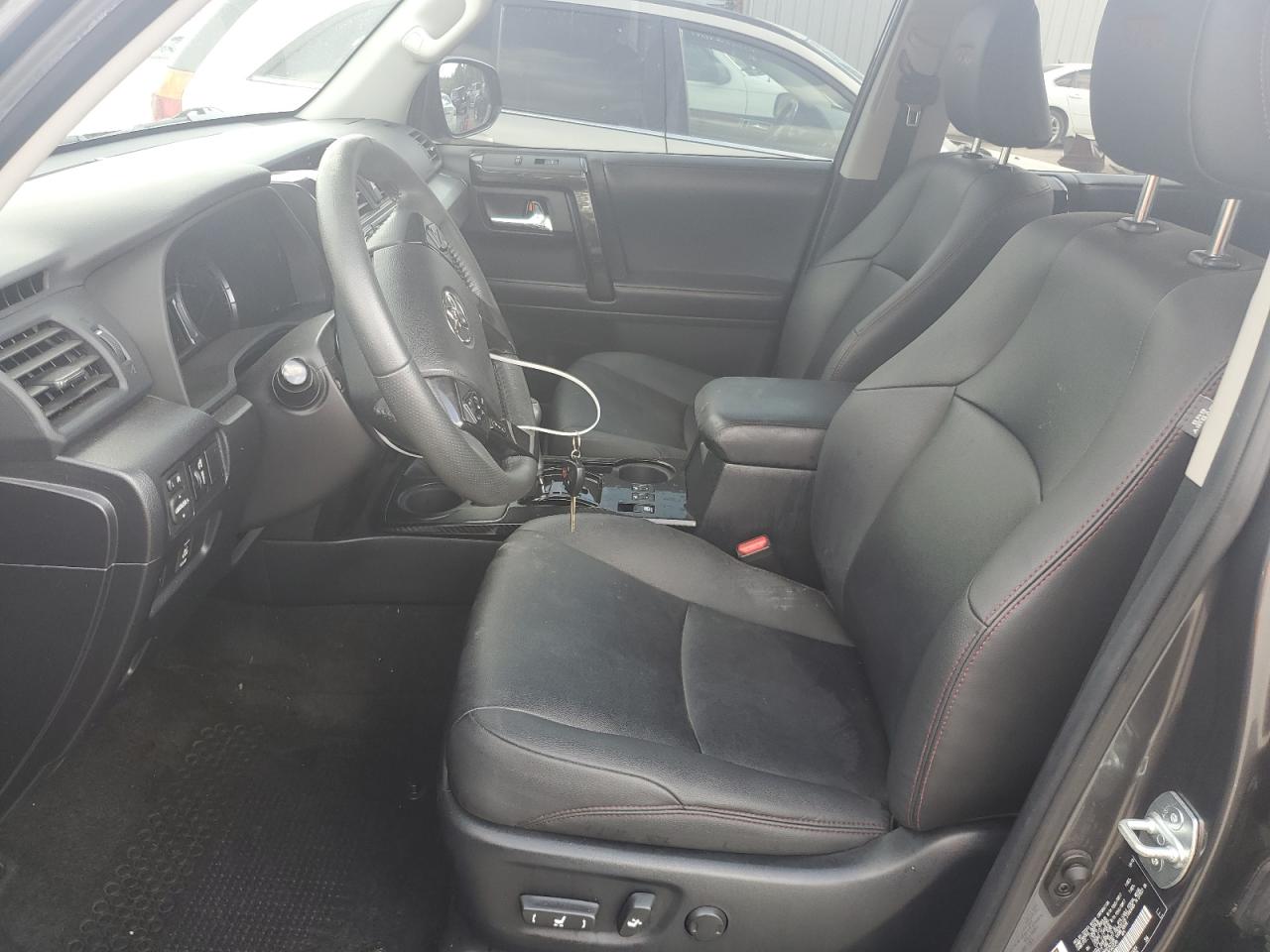 JTEBU5JR8K5659291 2019 Toyota 4Runner Sr5