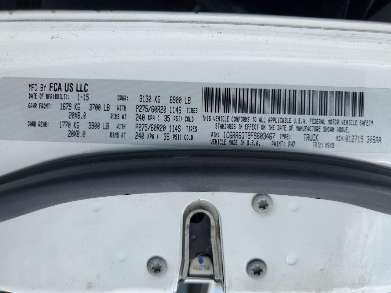 1C6RR6GT9FS603467 2015 Ram 1500 Slt