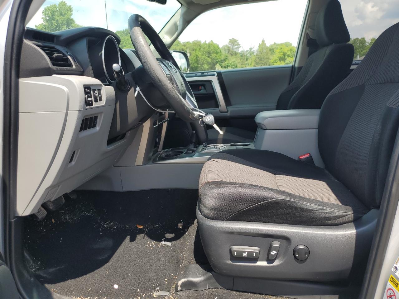 JTEBU5JR8B5035961 2011 Toyota 4Runner Sr5