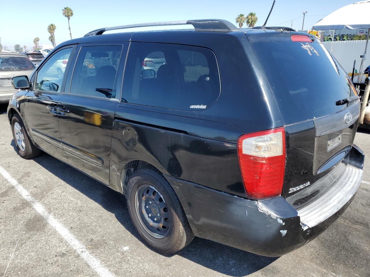 Lot #2776280332 2010 KIA SEDONA LX