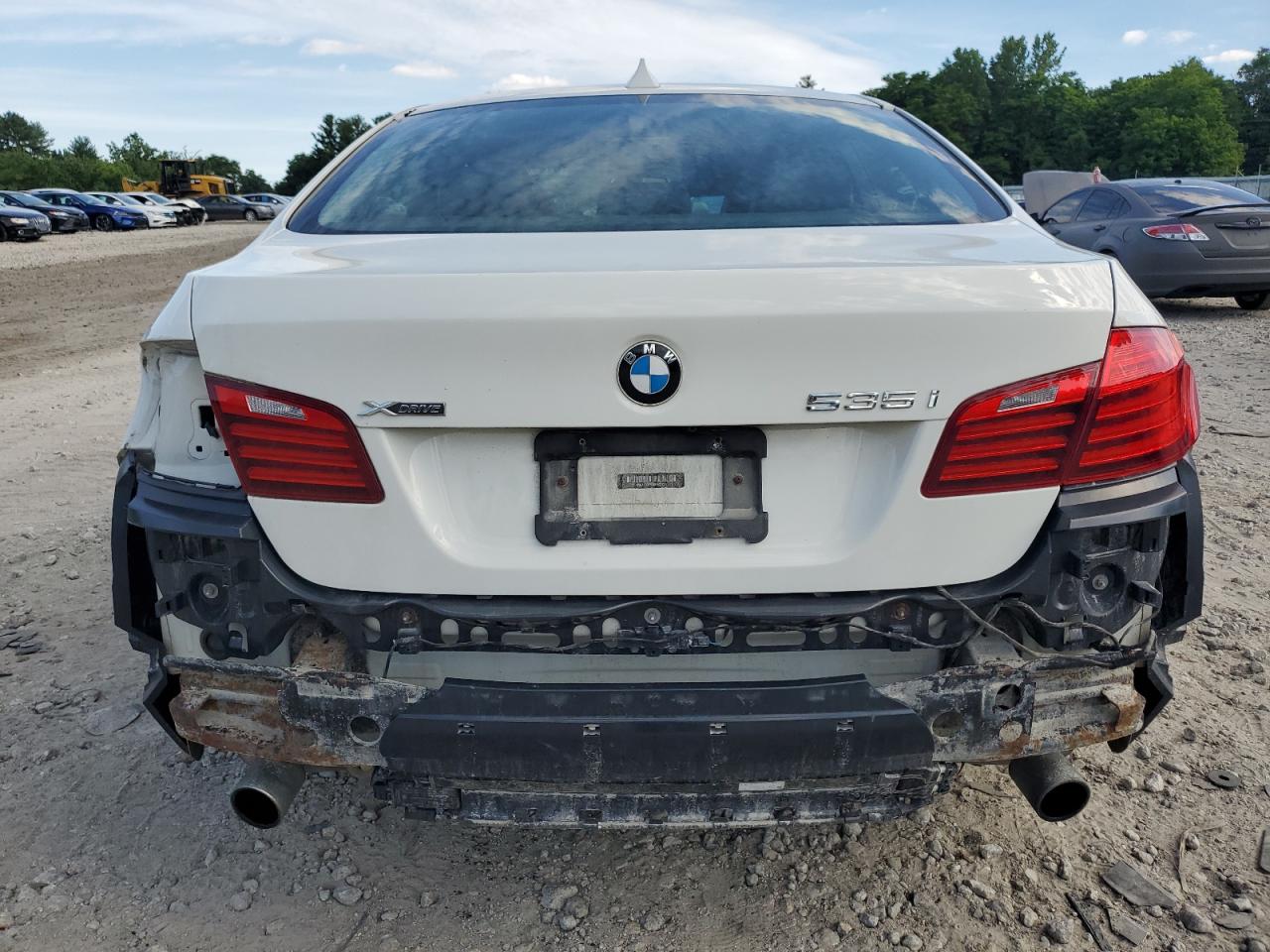 WBA5B3C5XFD543704 2015 BMW 535 Xi