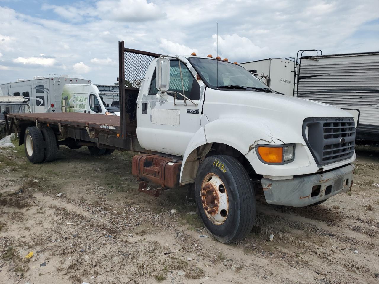 Lot #2986474242 2000 FORD F650 SUPER