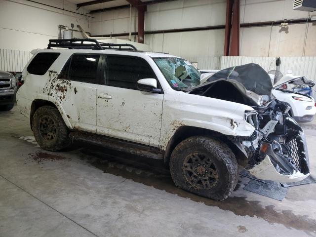 JTEBU5JR9K5710250 Toyota 4runner Sr5 2019