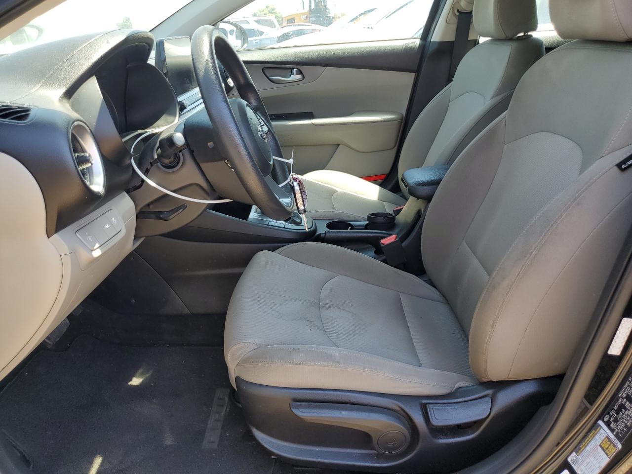 3KPF24AD1KE115813 2019 Kia Forte Fe