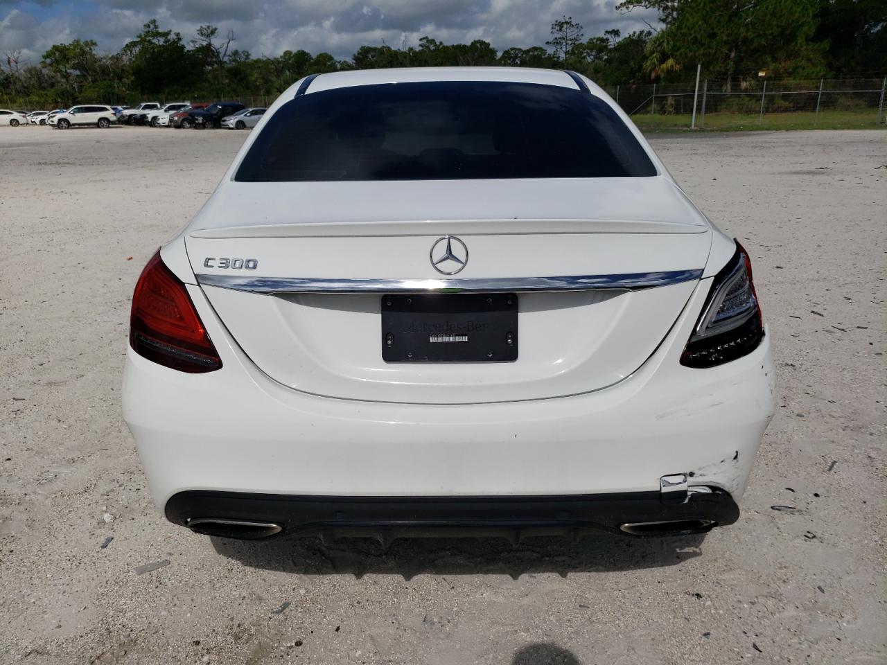 55SWF8DB3KU297495 2019 Mercedes-Benz C 300