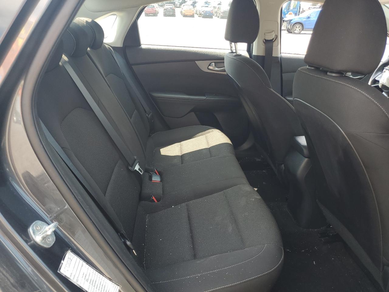 3KPF24ADXME352383 2021 Kia Forte Fe