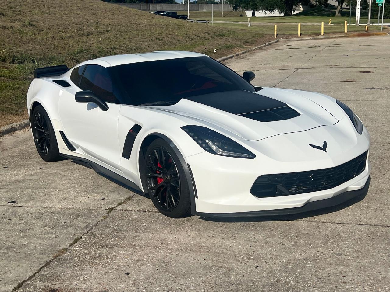 2016 Chevrolet Corvette Z06 2Lz vin: 1G1YS2D62G5602184