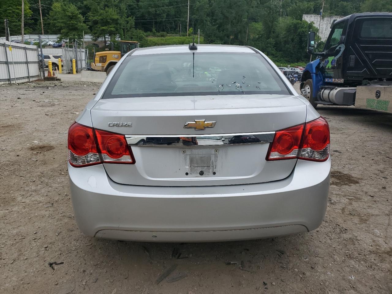 2015 Chevrolet Cruze Ls vin: 1G1PA5SG8F7281217