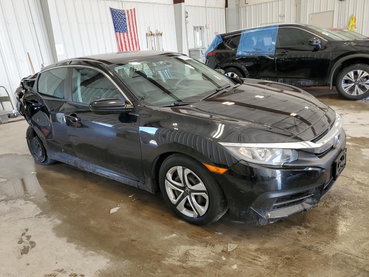 19XFC2F5XJE016800 2018 Honda Civic Lx