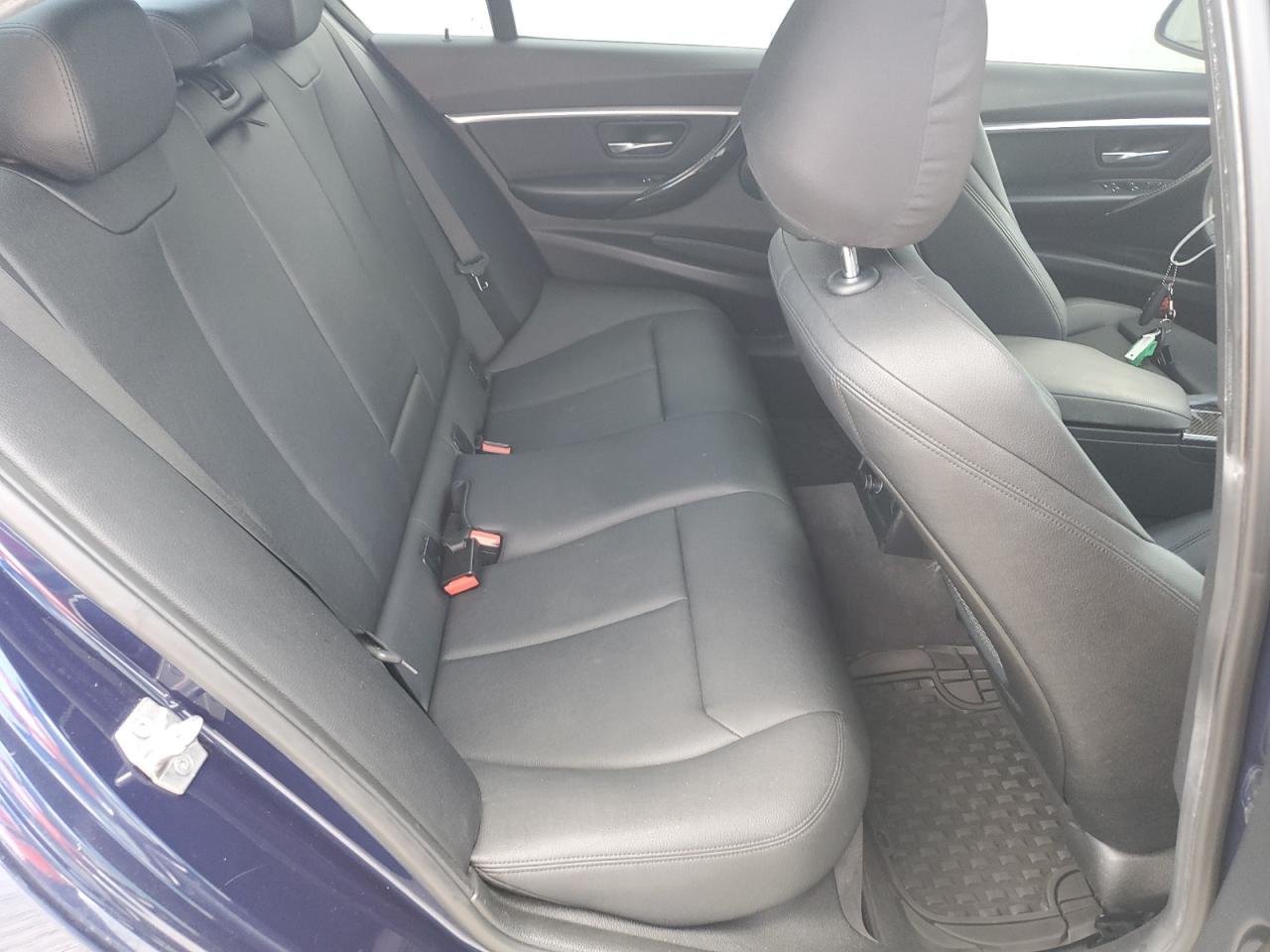 WBA8B9G3XHNU52289 2017 BMW 330 I