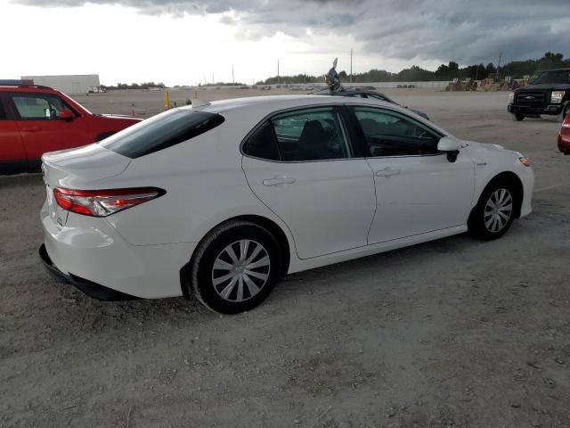 VIN 4T1B31HK6KU007490 2019 Toyota Camry, LE no.3