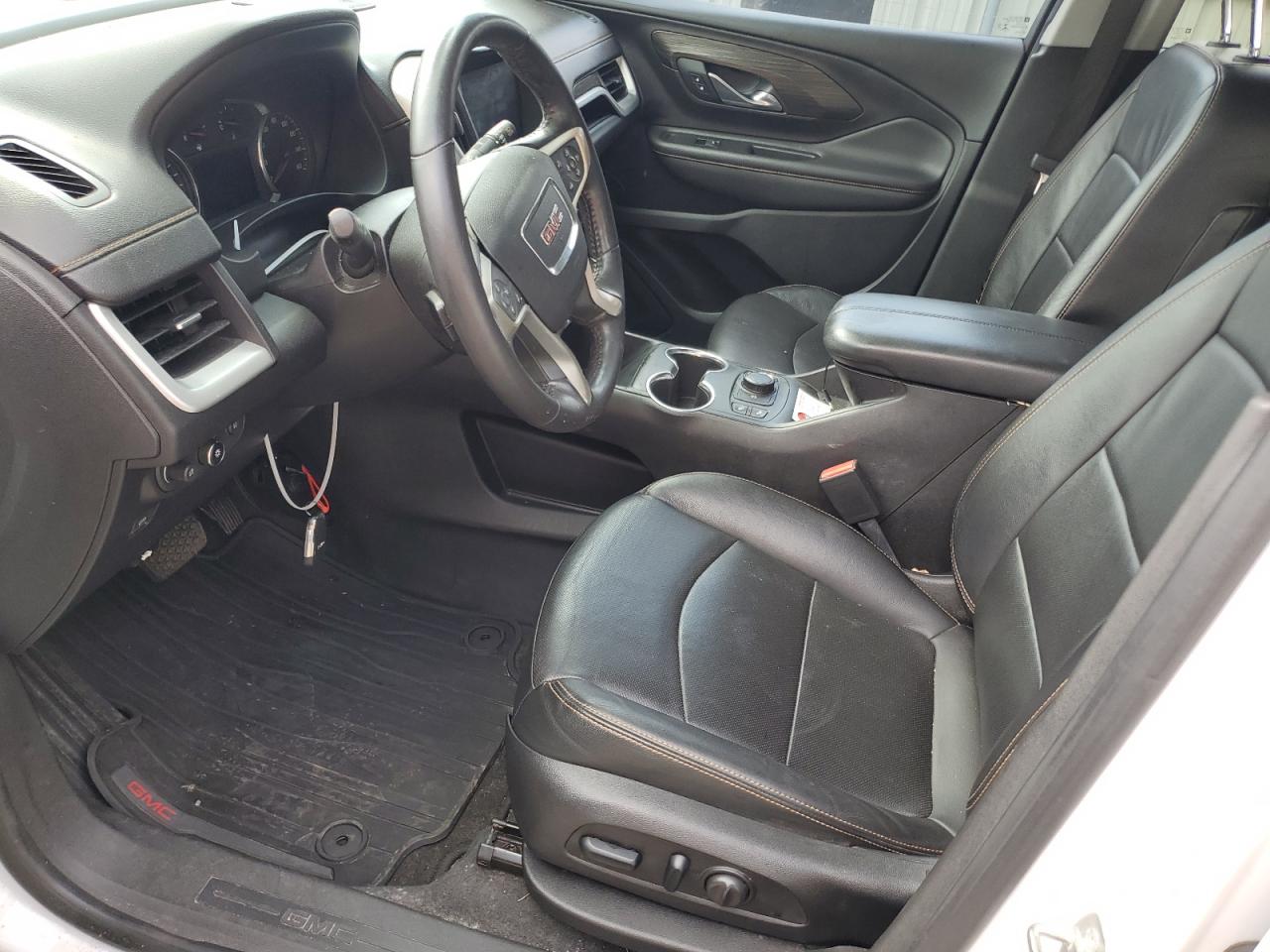 3GKALPEV8JL269963 2018 GMC Terrain Slt