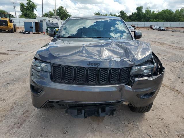 VIN 1C4RJEAG2JC442520 2018 Jeep Grand Cherokee, Laredo no.5