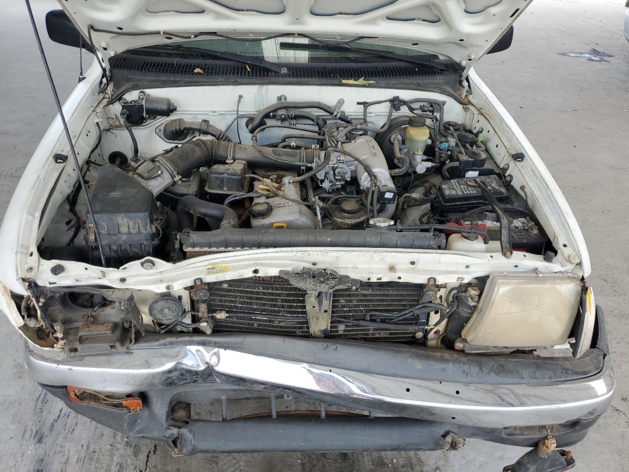 4TANL42N4XZ413831 1999 Toyota Tacoma